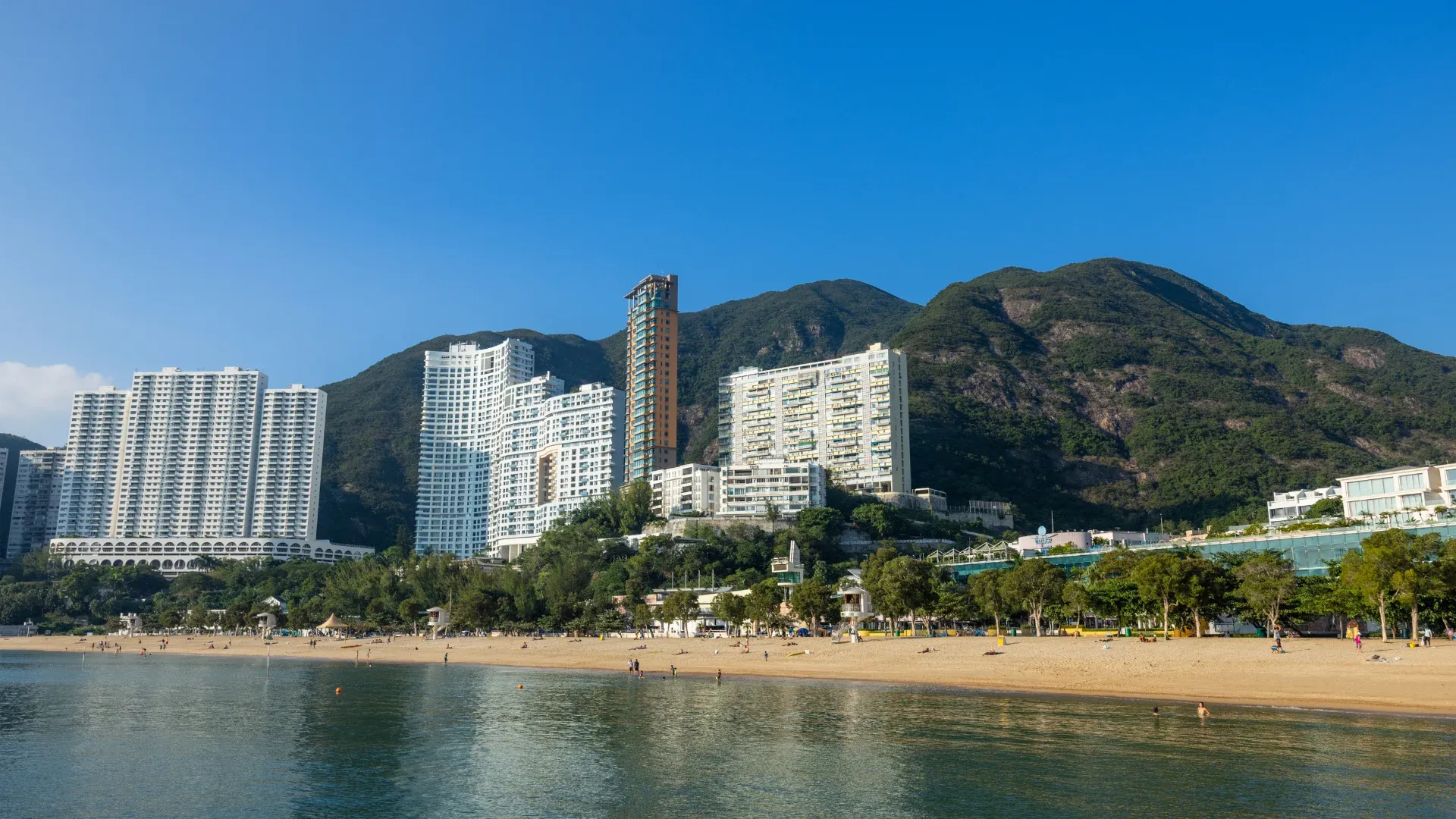 อ่าวรีพัลส์เบย์ (Repulse Bay)